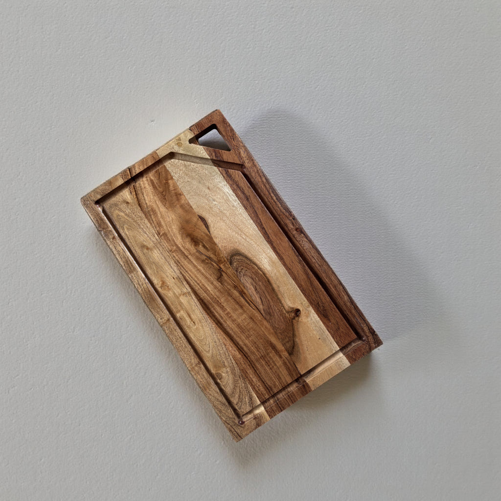 Willow Edge Chopping Board